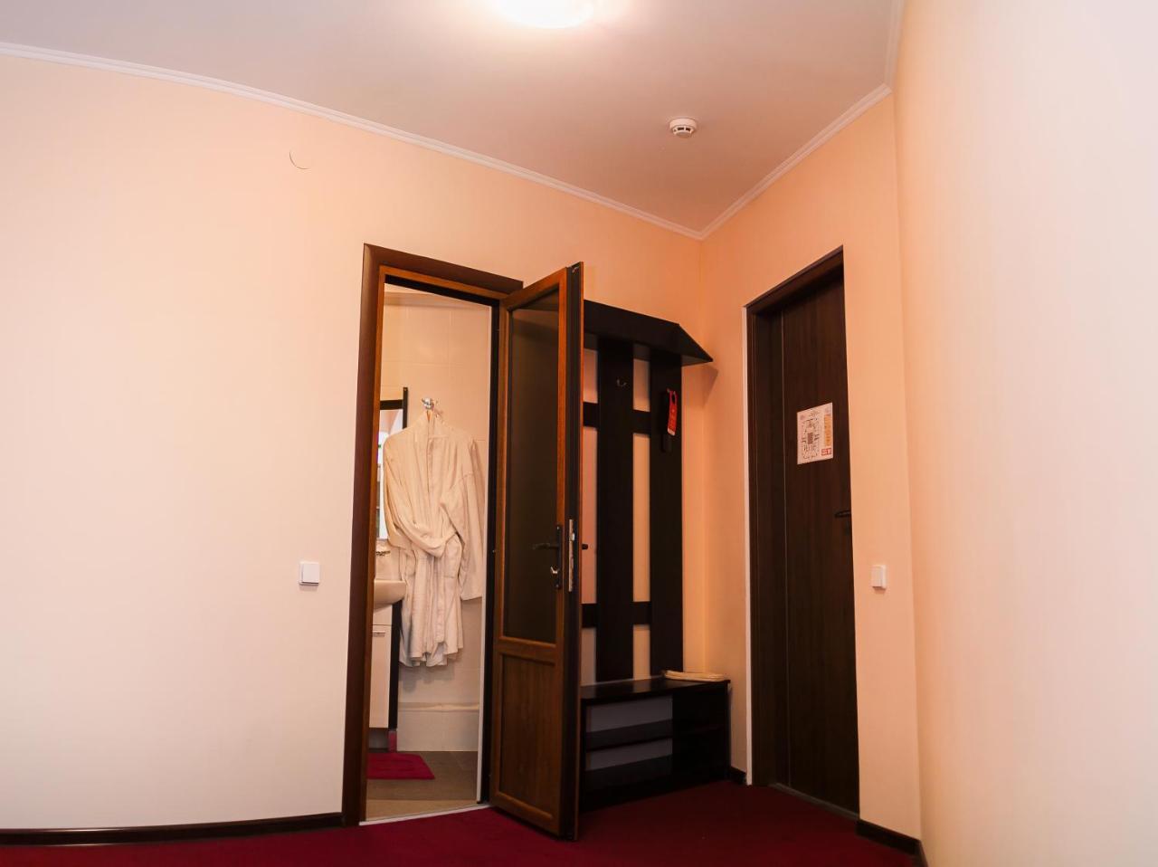 Mark Plaza Hotel Николаев Экстерьер фото